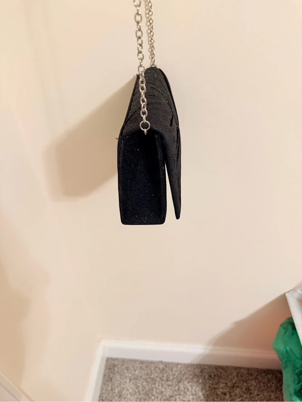 N/A black glitter